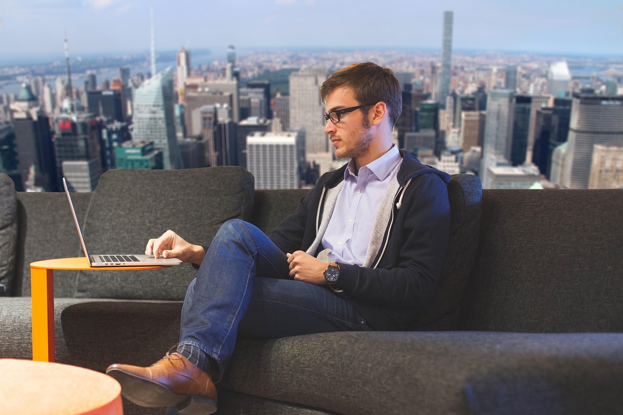 微信号白号批发:实名账号下的网络认证是必要的吗?